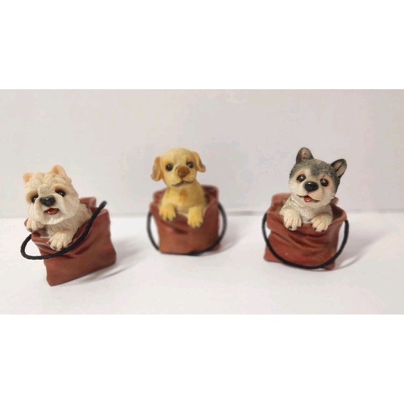 The Unbranded Brand Other - 3 Resin Dogs Figures Puppies In A Bag Lab,‎ Husky, Westie Collection
